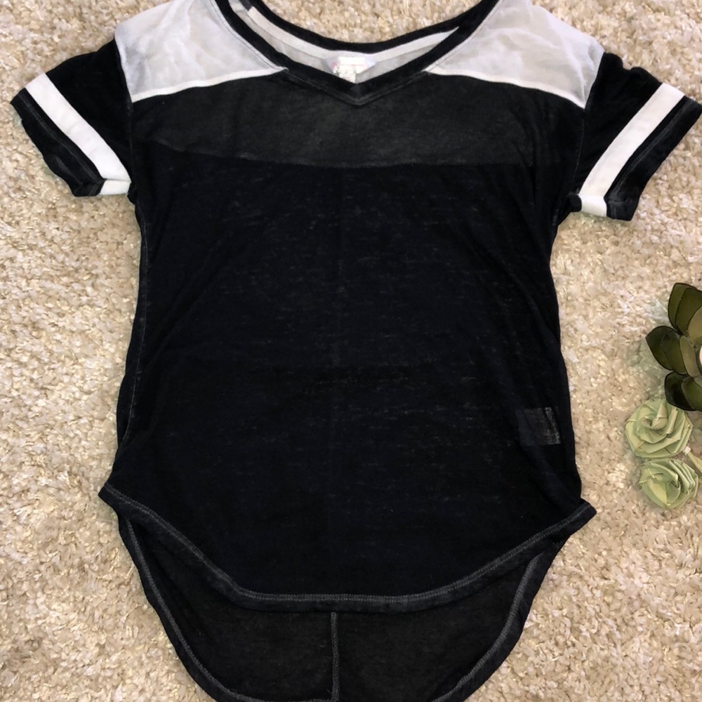 Sheer Black and white Longer back t-shirt